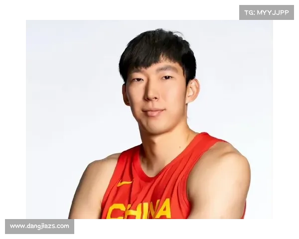 周琦正式加盟新疆男篮时间曝光引发球迷热议重返巅峰指日可待 周琦正式加盟新疆男篮时间曝光引发球迷热议重返巅峰指日可待